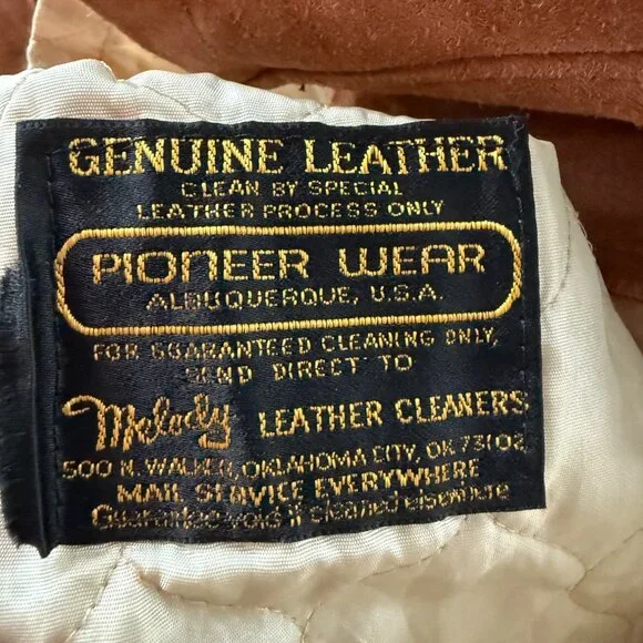 Pioneer Wear Vintage Mens Shearling Suede Coat With Embroidered Trim & Quilted L - Picture 8 of 8